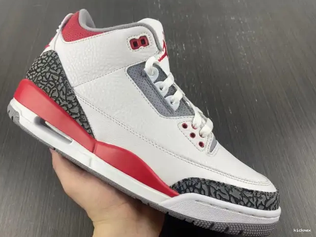 Rep 3 Fire Jordan Air OG Red DN3707-160 0430